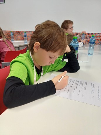 5135b747-05f2-44d2-8ddd-a4bcbdf4996c